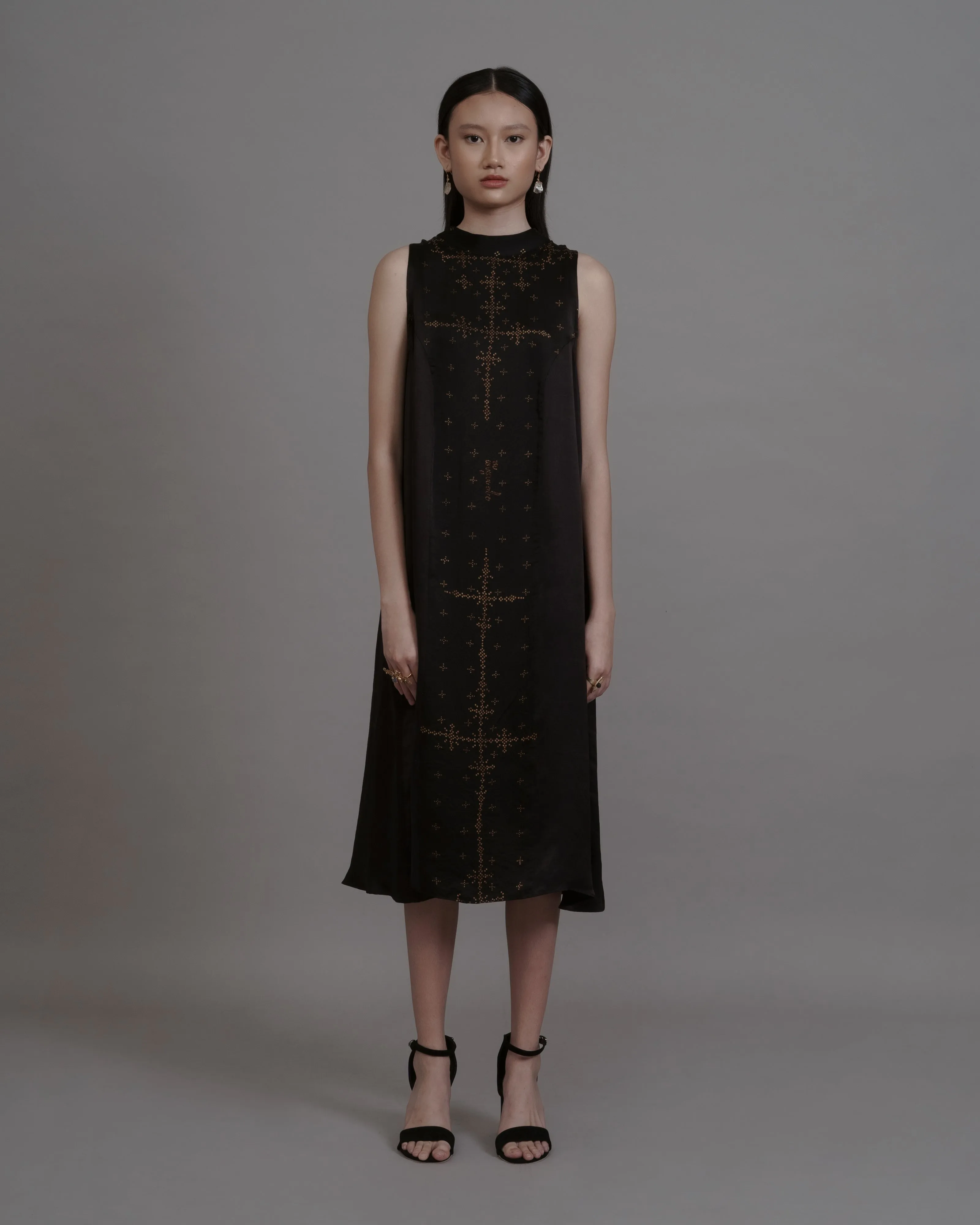 ANGKASA - High Neck Shift Dress