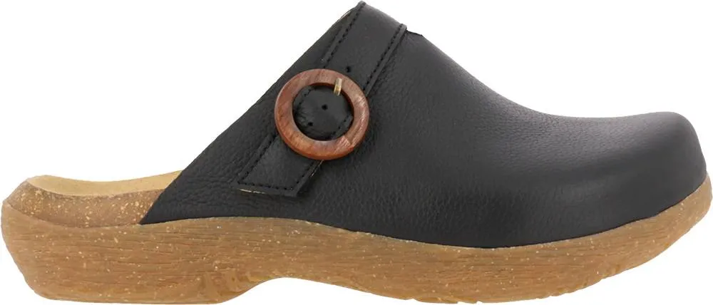 El Naturalista 5701 Women's Wakatiwai Soft Grain Clogs