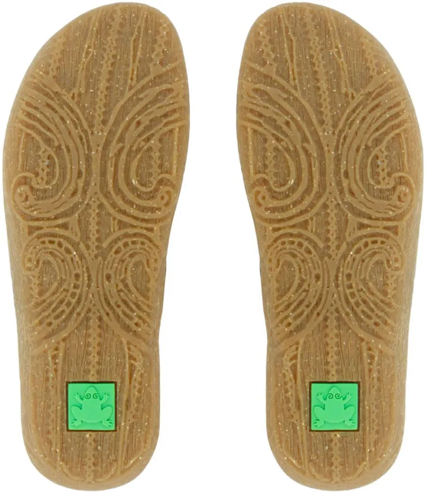 El Naturalista 5701 Women's Wakatiwai Soft Grain Clogs