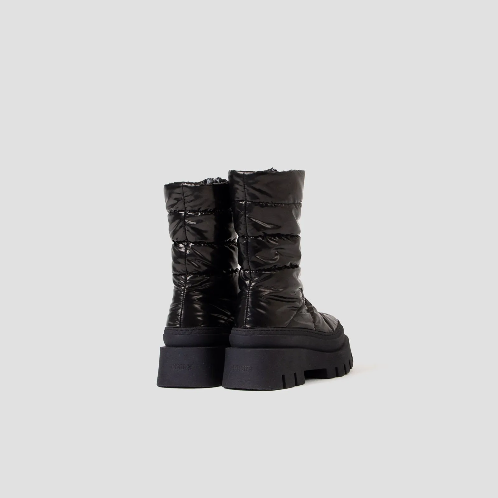 Evi-Ann Front Zip Black Chunky Boots