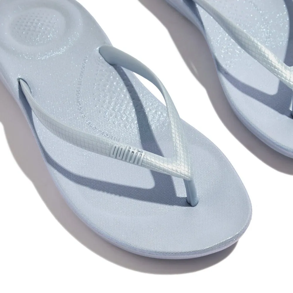 FitFlop iQushion Pearlized Thongs Blue