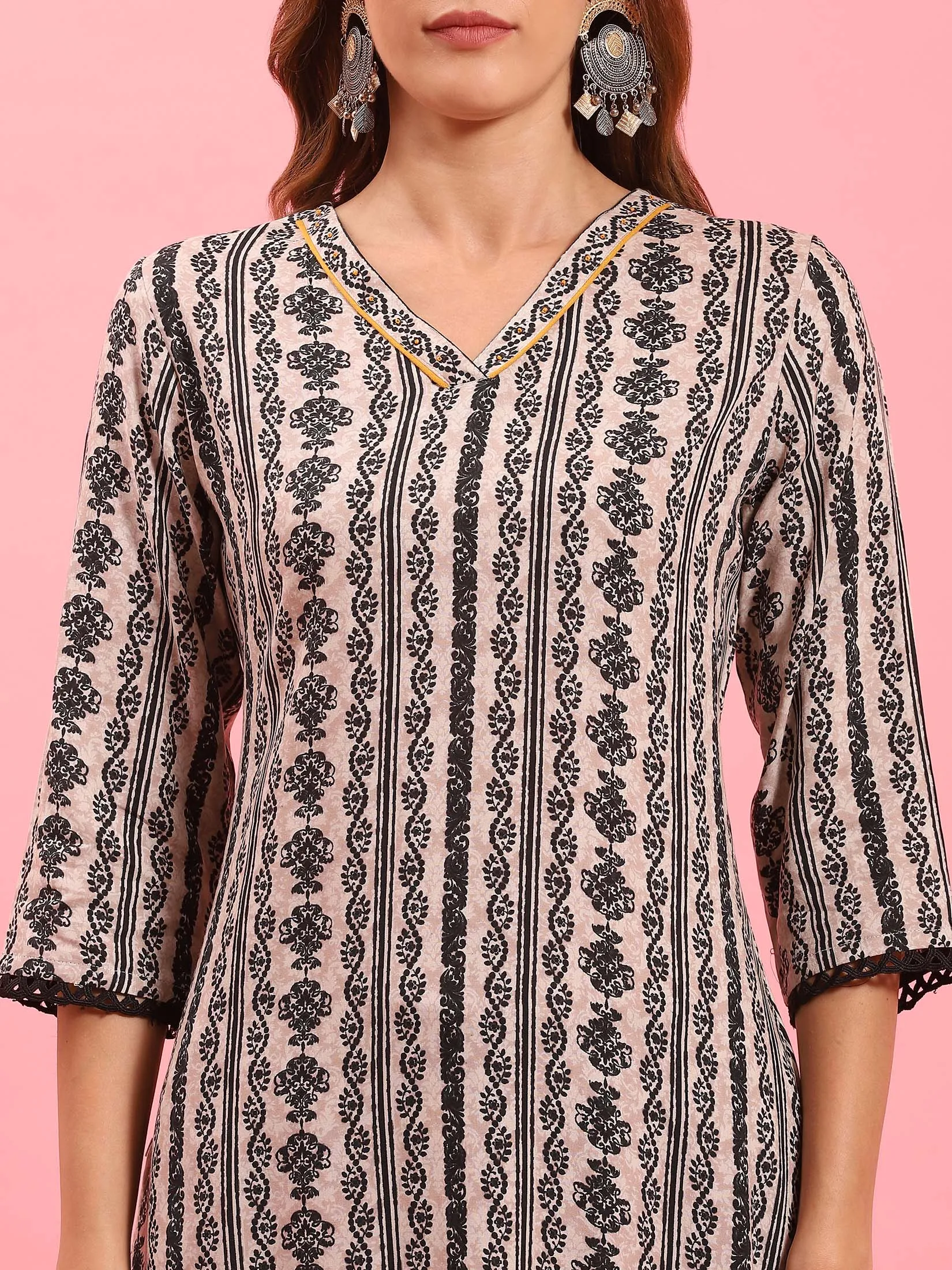 Women Beige Ornamental Printed Kurta With Comfort Pant