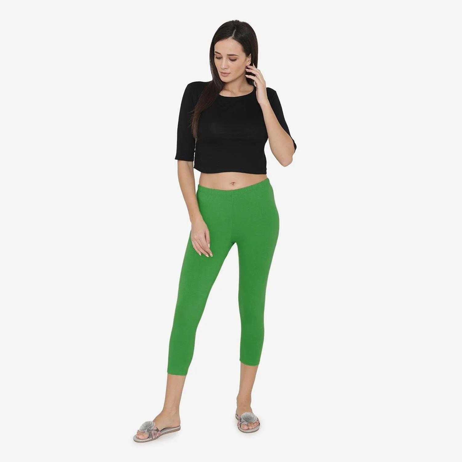 Women's Comfy Classy Capri Leggings - Rich Green